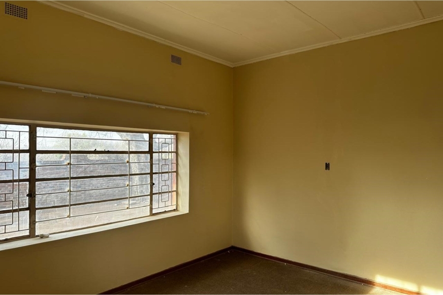 4 Bedroom Property for Sale in Rooigrond North West